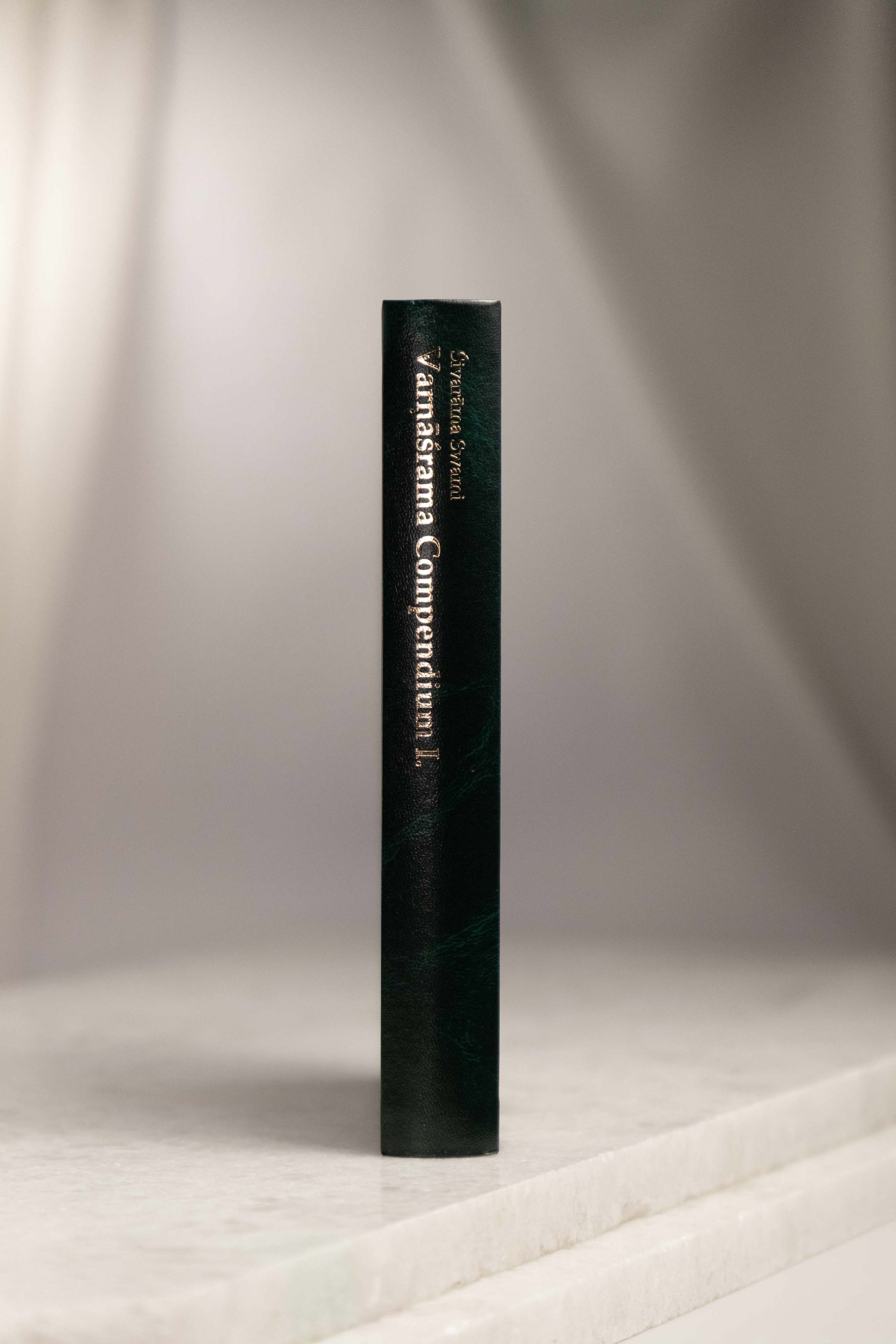 Varṇāśrama Compendium Vol. 1 - The Varṇas